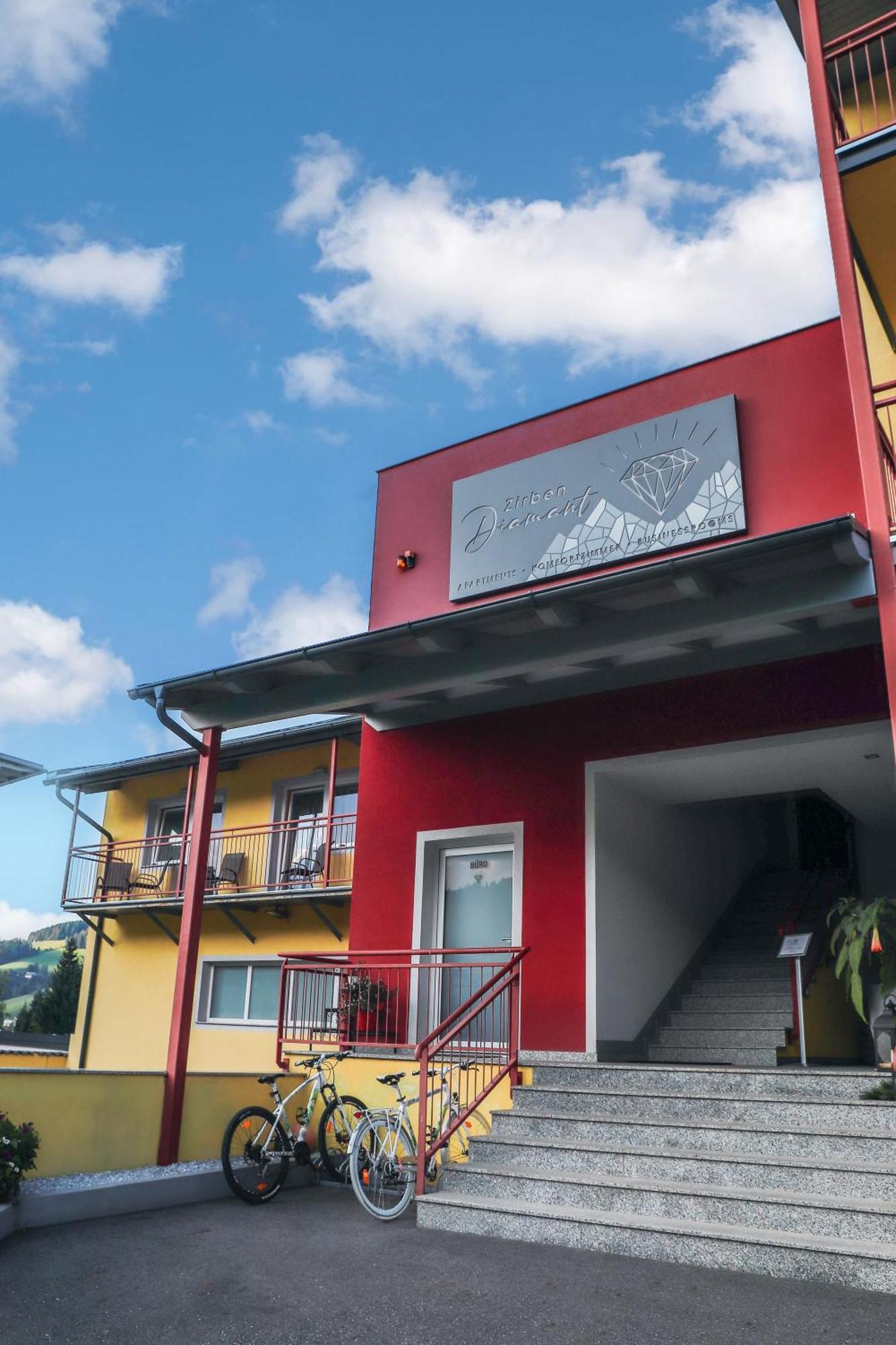 Zirben Diamant Rooms & Dogs Obdach Екстериор снимка